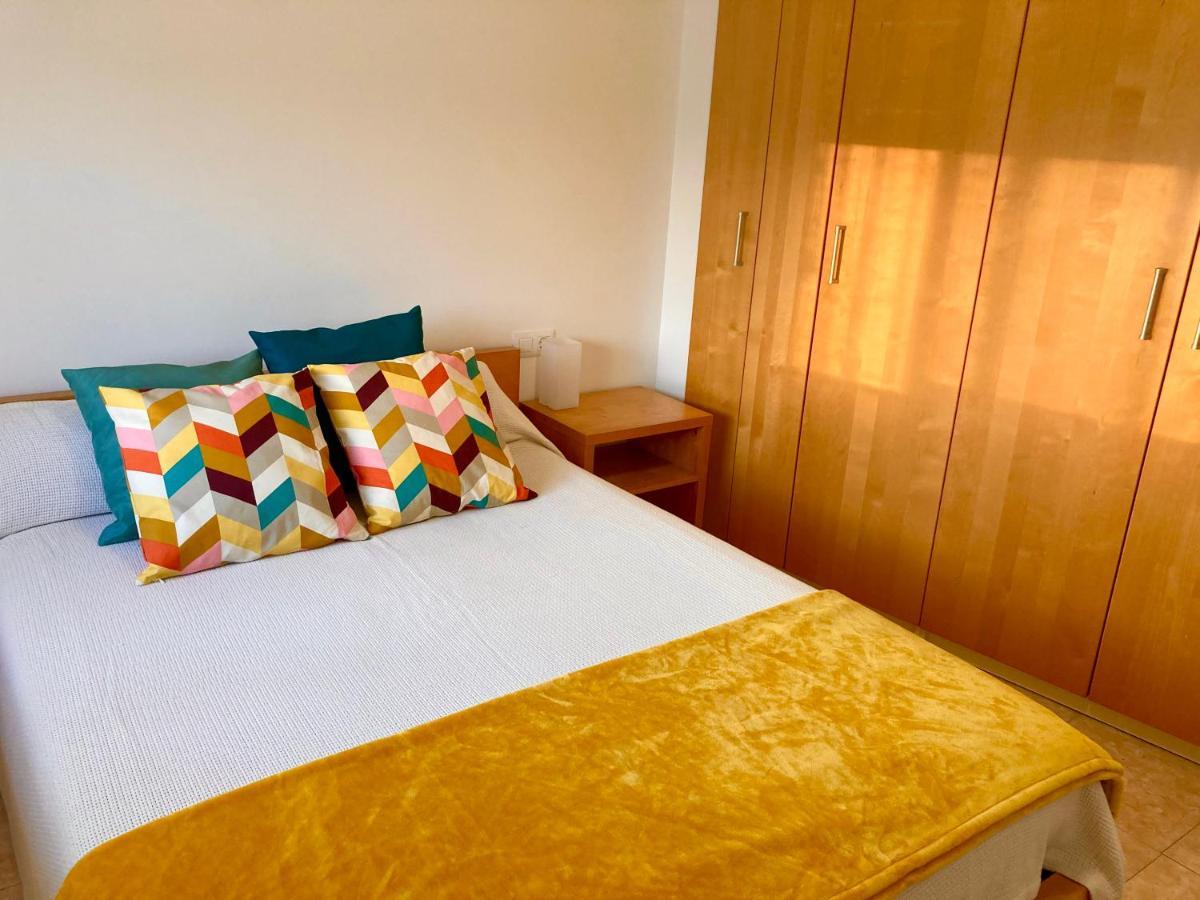 Apartamento Orient En Palamos Tercera Linea De Mar Exterior foto
